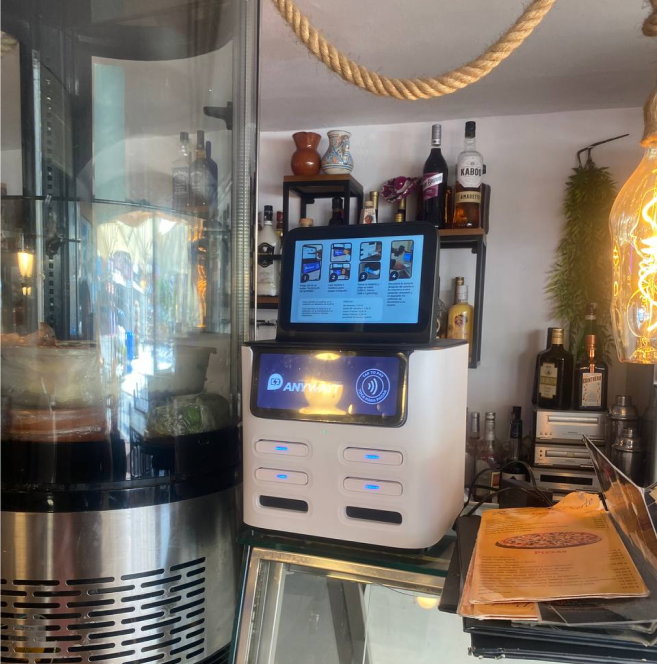 ANYWATT lands in the seafood soul of Benidorm: new station at Marisquería El Puerto